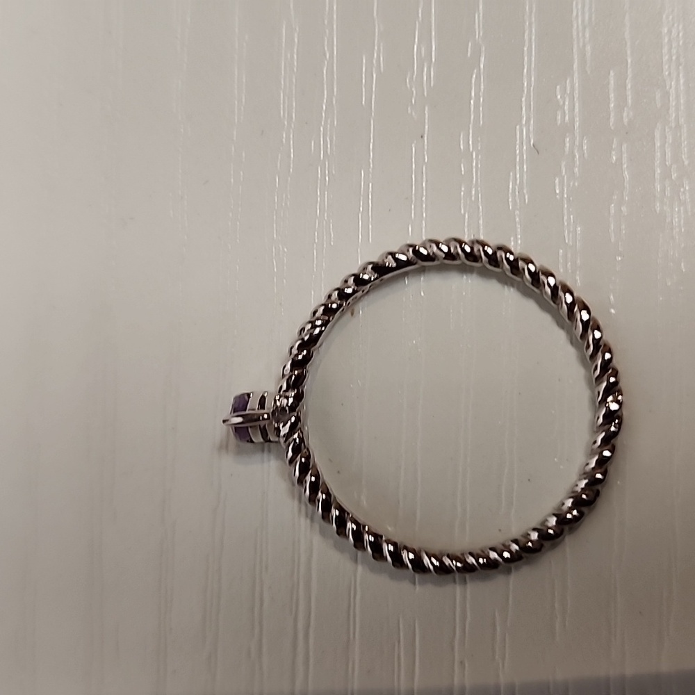 Sterling Silver Size 8 Ring With Amethyst NWOT - Picture 5 of 7